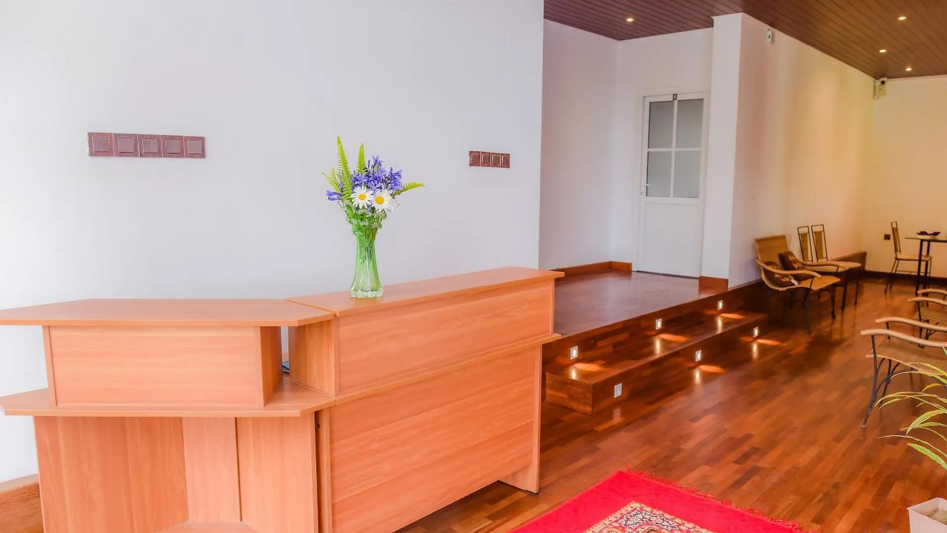 Hotell The Ceylon Lodge Nuwara Eliya