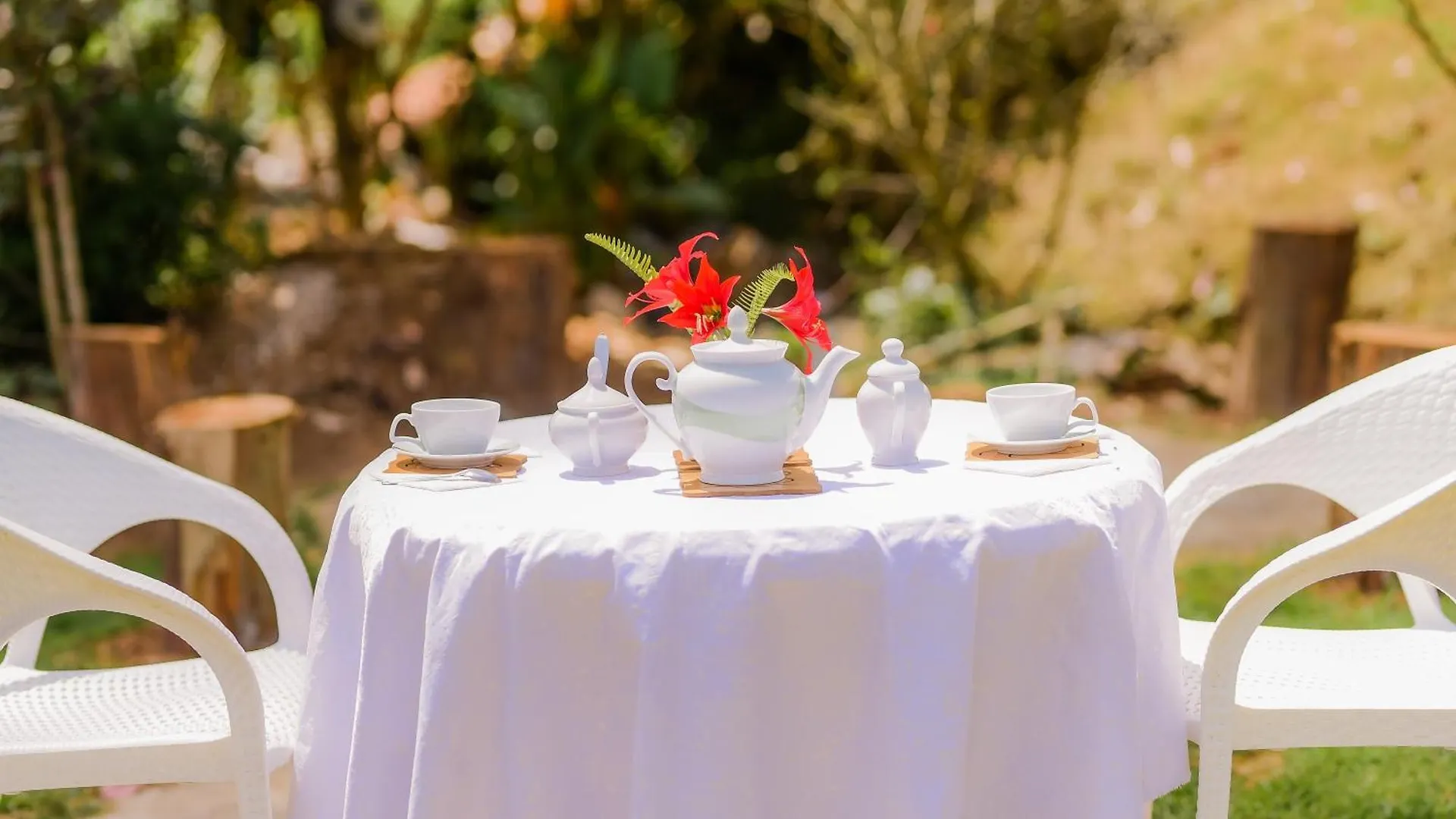 The Ceylon Lodge Nuwara Eliya Hotel