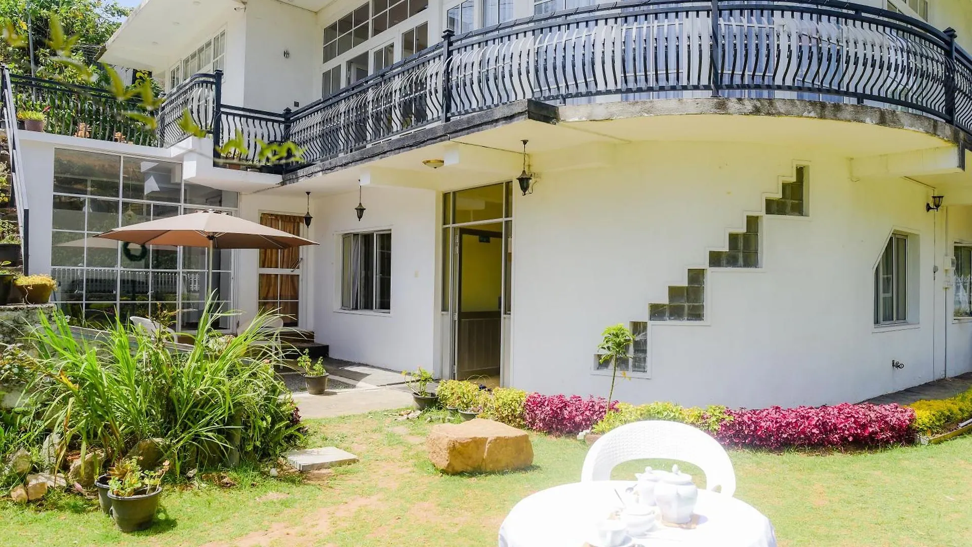 The Ceylon Lodge Nuwara Eliya